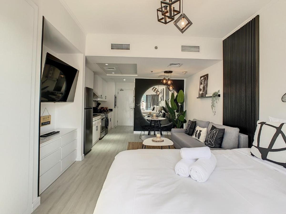 Luxury Modern Studio In Jlt With Amazing View & Rooftop Pool - Sleeps 3 ドバイ エクステリア 写真